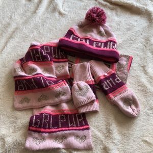 Girl power hat, scarf, mitten set. Grl pwr sz smll